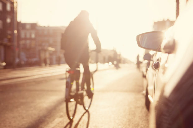 4 Ways to Stay Safe While Biking