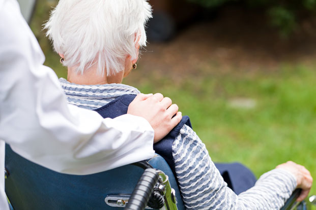 How to Help a Loved One With Dementia